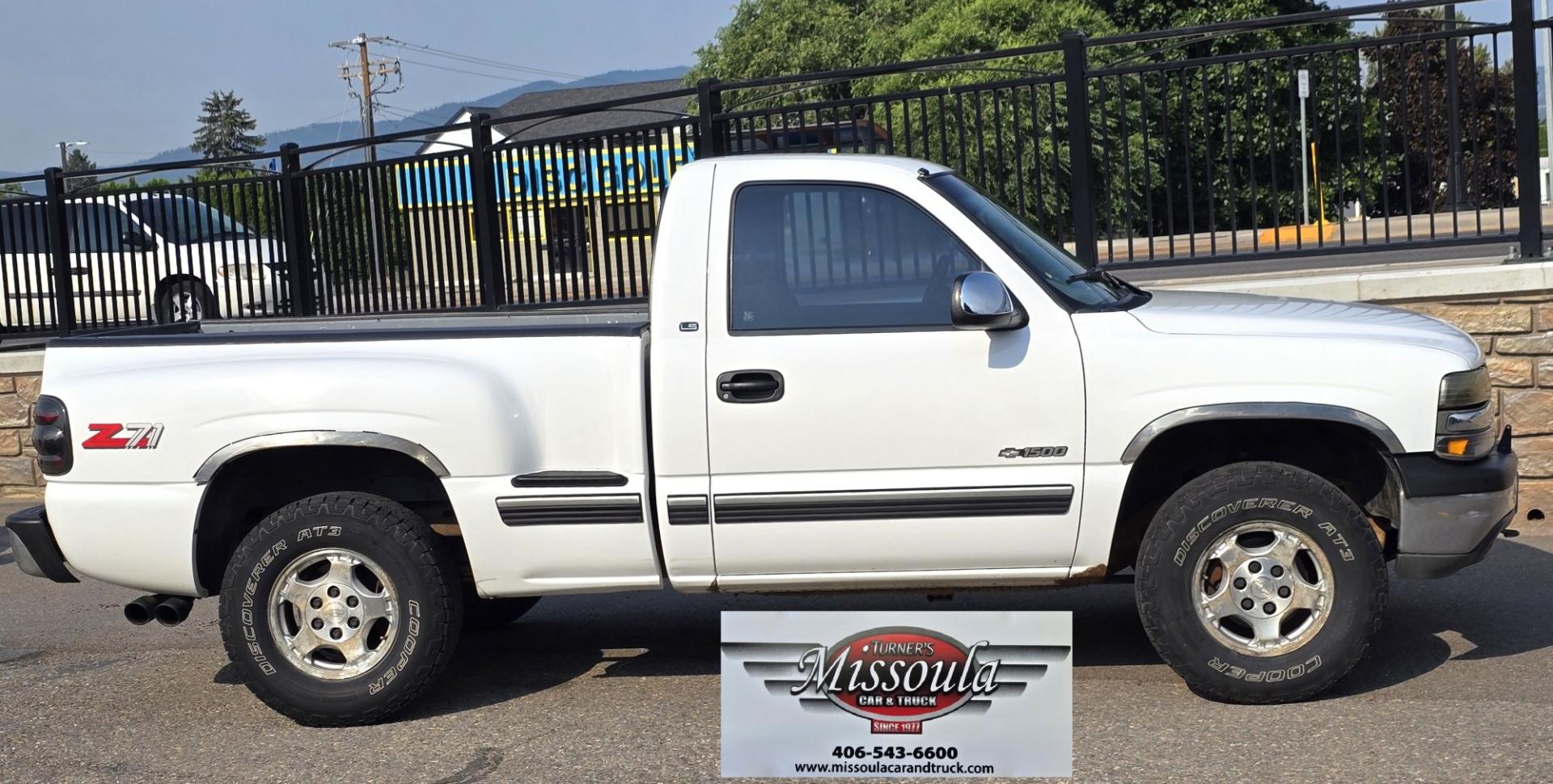 1999 White /Gray Chevrolet Silverado 1500 LS Regular Cab Short Box Stepside (1GCEK14TXXZ) with an 5.3L V8 OHV 16V engine, Automatic transmission, located at 450 N Russell, Missoula, MT, 59801, (406) 543-6600, 46.874496, -114.017433 - Here's a Very Rare Bird. 1/2 Ton Chevy 4WD Short Box Single Cab Stepside, or a Shorty in the 'Car World. 5.3L V8 Engine. Automatic Transmission. Power Windows. Air Conditioning. AM FM CD Player. Set up for Towing. Because of the age, our lenders do not offer financing on this vehicle.- Photo#1