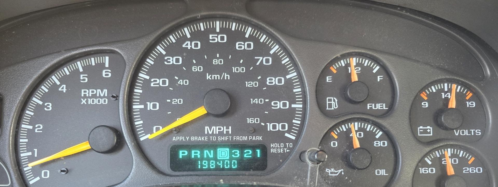 1999 White /Gray Chevrolet Silverado 1500 LS Regular Cab Short Box Stepside (1GCEK14TXXZ) with an 5.3L V8 OHV 16V engine, Automatic transmission, located at 450 N Russell, Missoula, MT, 59801, (406) 543-6600, 46.874496, -114.017433 - Here's a Very Rare Bird. 1/2 Ton Chevy 4WD Short Box Single Cab Stepside, or a Shorty in the 'Car World. 5.3L V8 Engine. Automatic Transmission. Power Windows. Air Conditioning. AM FM CD Player. Set up for Towing. Because of the age, our lenders do not offer financing on this vehicle.- Photo#11