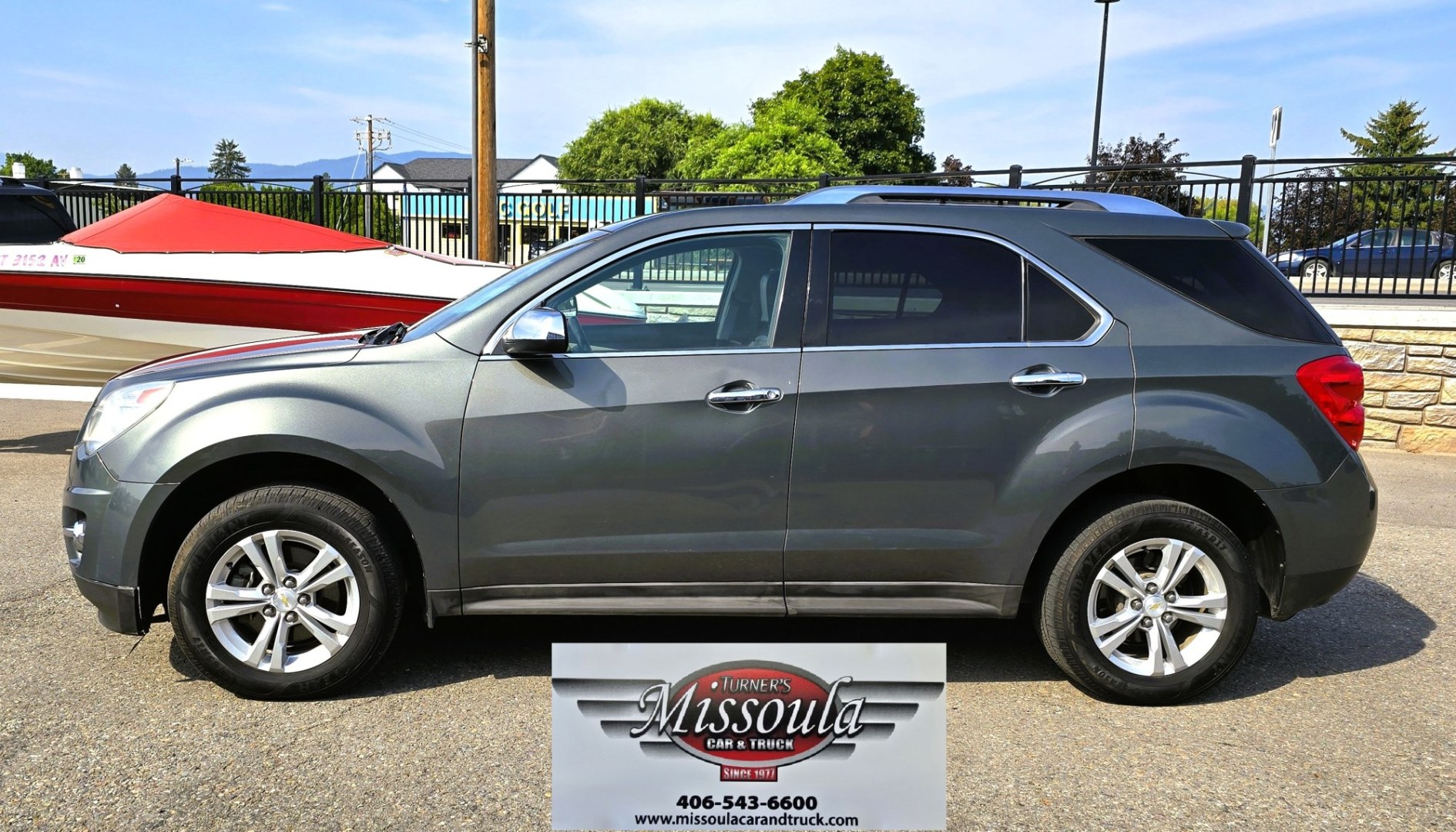 2013 Green /Gray Chevrolet Equinox LTZ AWD (2GNFLGEK1D6) with an 2.4L L4 DOHC 16V engine, 6A transmission, located at 450 N Russell, Missoula, MT, 59801, (406) 543-6600, 46.874496, -114.017433 - Roomy AWD SUV. Economical 2.4L I4 Engine. 6 Speed Automatic Transmission. Power Front Seats. Heated Front Seats. Air Conditioning Blows Cold. Cruise Control. Tilt Steering. AM FM XM CD Pler. Bluetooth Audio and Phone Connection.- Photo#4