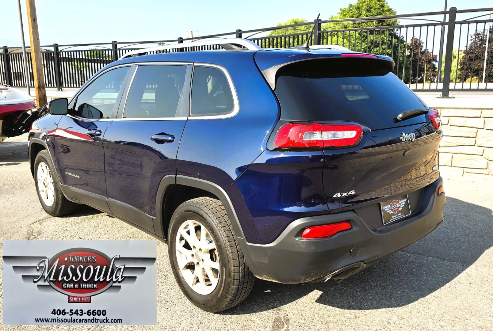 2015 Blue /Black Jeep Cherokee Latitude 4WD (1C4PJMCB2FW) with an 2.4L L4 DOHC 16V engine, 9A transmission, located at 450 N Russell, Missoula, MT, 59801, (406) 543-6600, 46.874496, -114.017433 - Gorgeous Blue 4WD SUV. Economical yet Peppy 2.4L I4 Engine. Automatic Transmission. Frigid Air Conditioning. Tilt and Telescoping Steering Wheel. Power Windows and Locks. Remote Start. AM FM XM Touchscreen Stereo with Bluetooth Audio and Phone Connection. Backup Camera. Heated Seats and Steering Whe- Photo#6