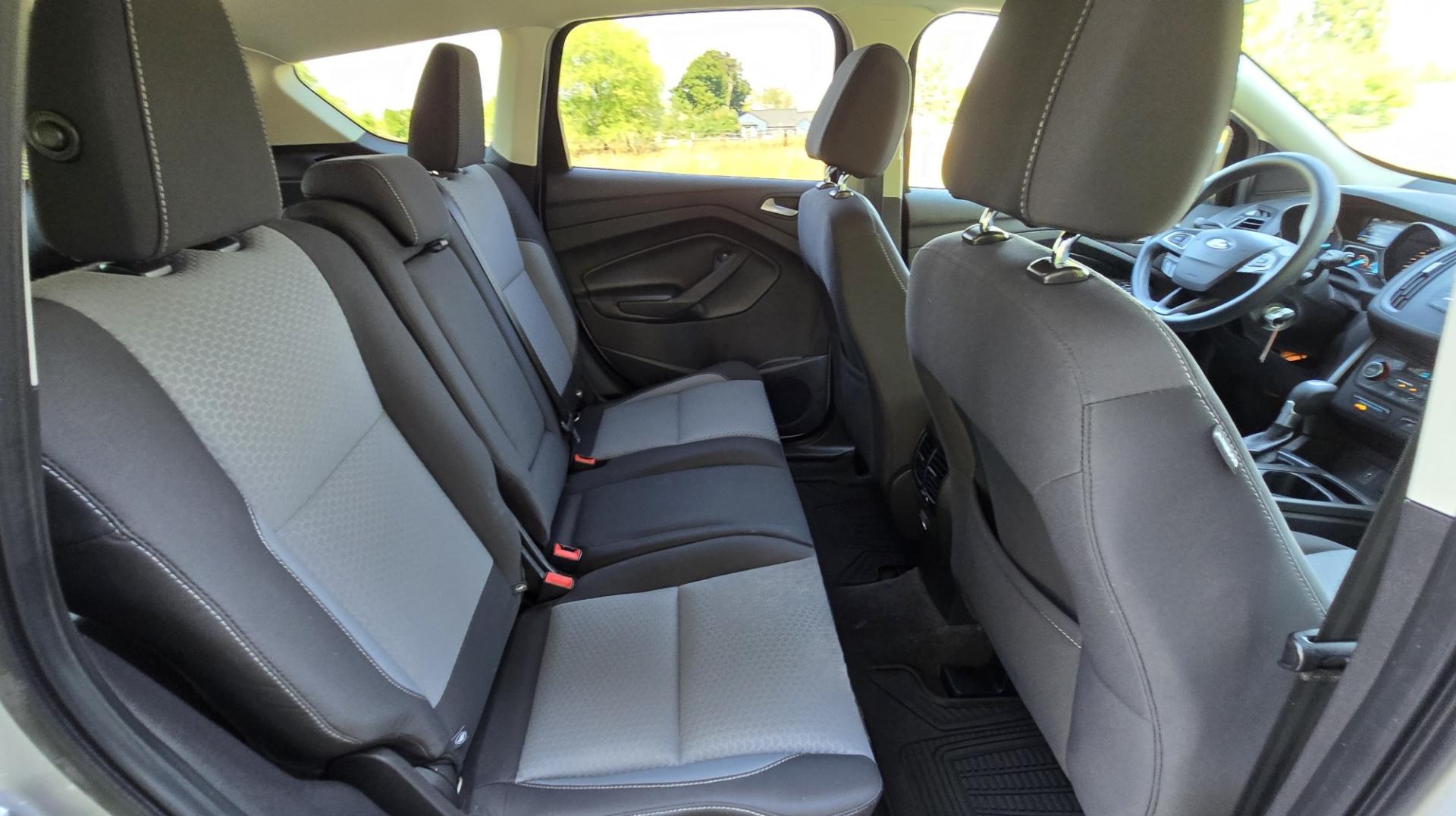 2017 Silver /Grey Ford Escape SE 4WD (1FMCU9GD9HU) with an 1.5L L4 DOHC 16V engine, 6A transmission, located at 450 N Russell, Missoula, MT, 59801, (406) 543-6600, 46.874496, -114.017433- Photo#15