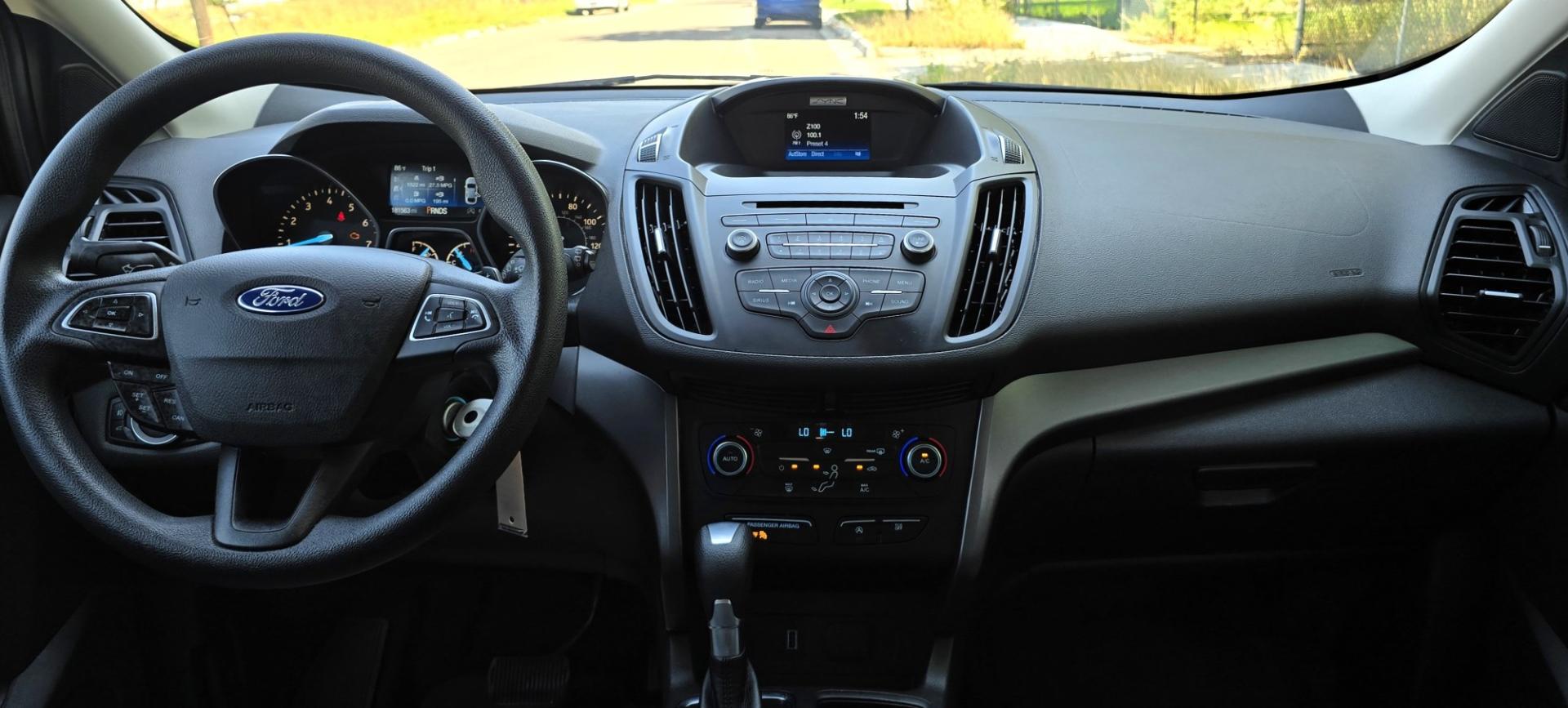 2017 Silver /Grey Ford Escape SE 4WD (1FMCU9GD9HU) with an 1.5L L4 DOHC 16V engine, 6A transmission, located at 450 N Russell, Missoula, MT, 59801, (406) 543-6600, 46.874496, -114.017433- Photo#17