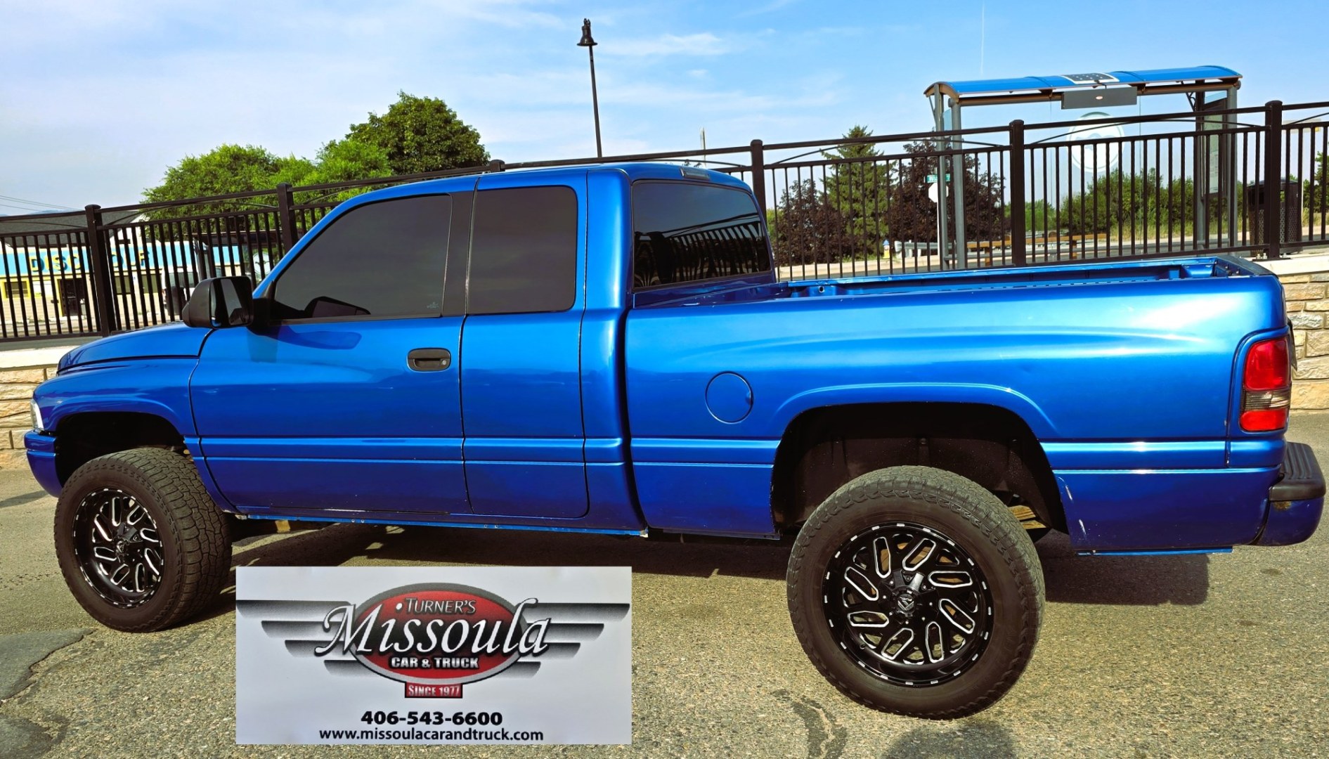 2001 Blue /Gray Dodge Ram 1500 Quad Cab short Bed 4WD (3B7HF13Z21G) with an 5.9L V8 OHV 16V engine, Automatic transmission, located at 450 N Russell, Missoula, MT, 59801, (406) 543-6600, 46.874496, -114.017433 - Nice Shiny Blue 4x4 Dodge with a 360 V8 (5.9L) Automatic Transmission. Nice Fuel Brand Wheels. Air Conditioning. Power Windows and Locks. Cruise Control. Clean Interior. Runs and Drives Great. Ready for you to Chrome Out or leave the way she looks, which is Fantastic.- Photo#2