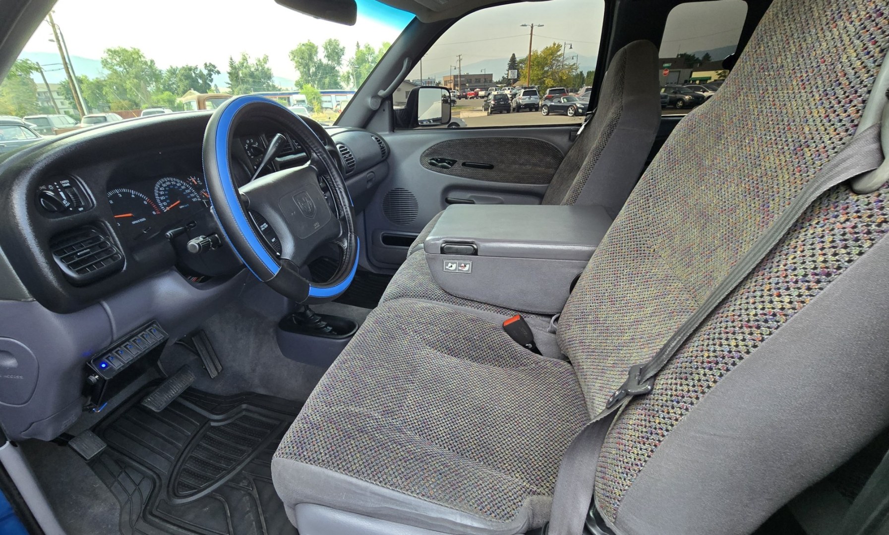 2001 Blue /Gray Dodge Ram 1500 Quad Cab short Bed 4WD (3B7HF13Z21G) with an 5.9L V8 OHV 16V engine, Automatic transmission, located at 450 N Russell, Missoula, MT, 59801, (406) 543-6600, 46.874496, -114.017433 - Nice Shiny Blue 4x4 Dodge with a 360 V8 (5.9L) Automatic Transmission. Nice Fuel Brand Wheels. Air Conditioning. Power Windows and Locks. Cruise Control. Clean Interior. Runs and Drives Great. Ready for you to Chrome Out or leave the way she looks, which is Fantastic.- Photo#15