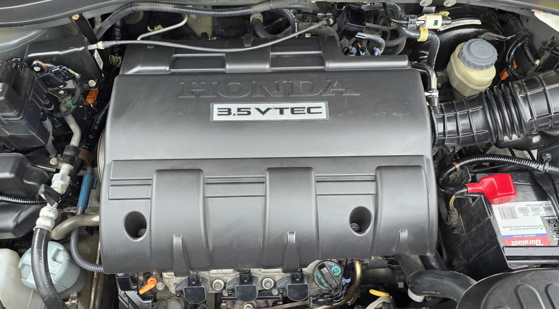 2010 Grey /Black Honda Ridgeline RTL (5FPYK1F58AB) with an 3.5L V6 SOHC 24V engine, 5A transmission, located at 450 N Russell, Missoula, MT, 59801, (406) 543-6600, 46.874496, -114.017433 - Hard to Find AWD Honda Ridgeline. Color is a Gray Green. 3.5L V6 Engine. Leather. Heated Front Seats. Power Sunroof. Power Windows and Locks. Navigation. AM FM XM CD Player. Air Conditioning Blows Cold. Heater Blows Hot. Tilt Steering. Cruise Control. Comfort of a SUV with the Practicality of a Truc- Photo#19