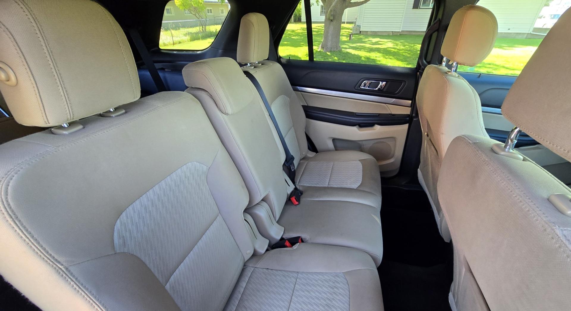 2016 Red /Tan Ford Explorer Base 4WD (1FM5K8B86GG) with an 3.5L V6 DOHC 24V engine, 6A transmission, located at 450 N Russell, Missoula, MT, 59801, (406) 543-6600, 46.874496, -114.017433 - Another Sturdy AWD SUV Ford Explorer. Excellent Miles for it's age. 3.5L V6 Engine. Automatic Transmission. Air Conditioning. Bluetooth Wireless. AM FM CD Player. Backup Camera. Two Owner. We Finance through local Credit Unions. We do NOT offer In House (Buy Here Pay Here) Financing.- Photo#18