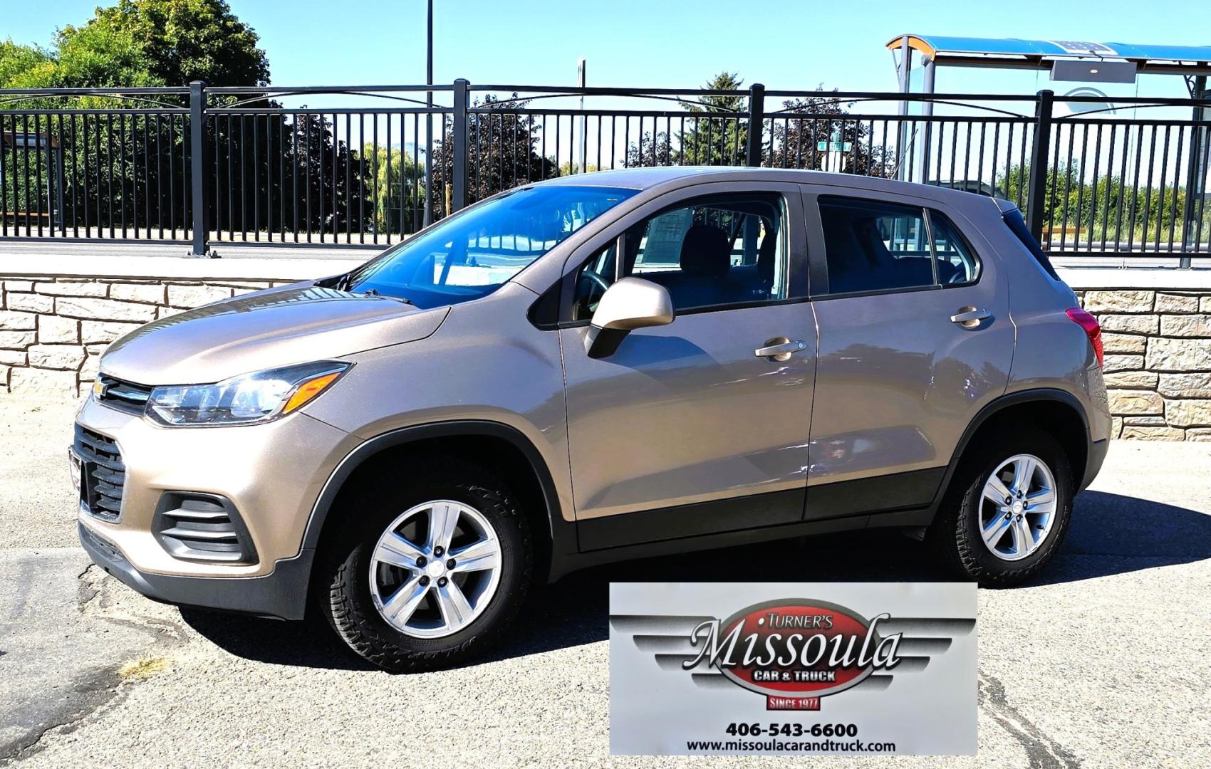 2018 Brown /Black Chevrolet Trax LS AWD (3GNCJNSBXJL) with an 1.4L L4 DOHC 16V engine, 6A transmission, located at 450 N Russell, Missoula, MT, 59801, (406) 543-6600, 46.874496, -114.017433 - Clean AWD Low Mile SUV that with get you around in the Winter and save money on Fuel. Economical 1.4L I4 Eco Tec Engine. 6 Speed Automatic Transmission. Air Conditioning. Cruise Control. Power Windows and Locks. Touch Screen Stereo with Bluetooth Audio and Phone Connectivity. Backup Camera. Tires ar- Photo#5