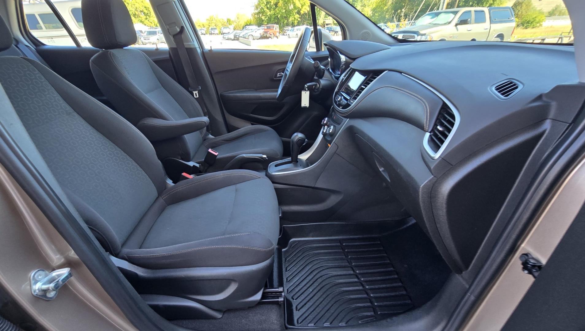 2018 Brown /Black Chevrolet Trax LS AWD (3GNCJNSBXJL) with an 1.4L L4 DOHC 16V engine, 6A transmission, located at 450 N Russell, Missoula, MT, 59801, (406) 543-6600, 46.874496, -114.017433 - Clean AWD Low Mile SUV that with get you around in the Winter and save money on Fuel. Economical 1.4L I4 Eco Tec Engine. 6 Speed Automatic Transmission. Air Conditioning. Cruise Control. Power Windows and Locks. Touch Screen Stereo with Bluetooth Audio and Phone Connectivity. Backup Camera. Tires ar- Photo#11