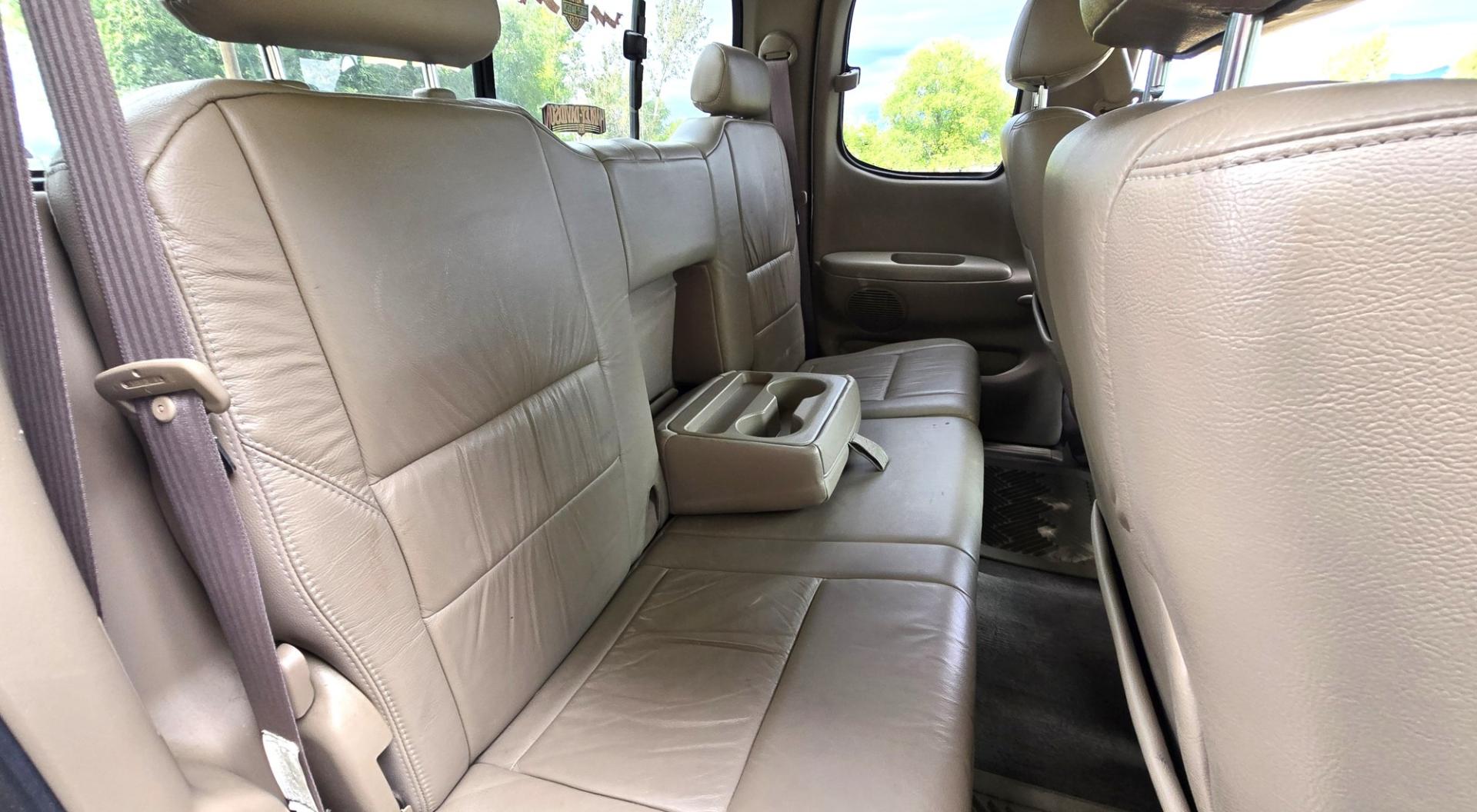 2000 White /Tan Toyota Tundra Limited Access Cab 4WD (5TBBT4811YS) with an 4.7L V8 DOHC 32V engine, 4A OD transmission, located at 450 N Russell, Missoula, MT, 59801, (406) 543-6600, 46.874496, -114.017433 - Treated like it was a member of the family. Immaculately Maintained. Near Bulletproof 4.7L V8 Engine. Automatic Transmission. Four Wheel Drive. Timing Belt was changes at 81K Miles. Air Conditioning. Cruise Control. Brush Guard with Good Flog Lights. Power Windows and Locks. Remote Engine Start. Nic- Photo#17
