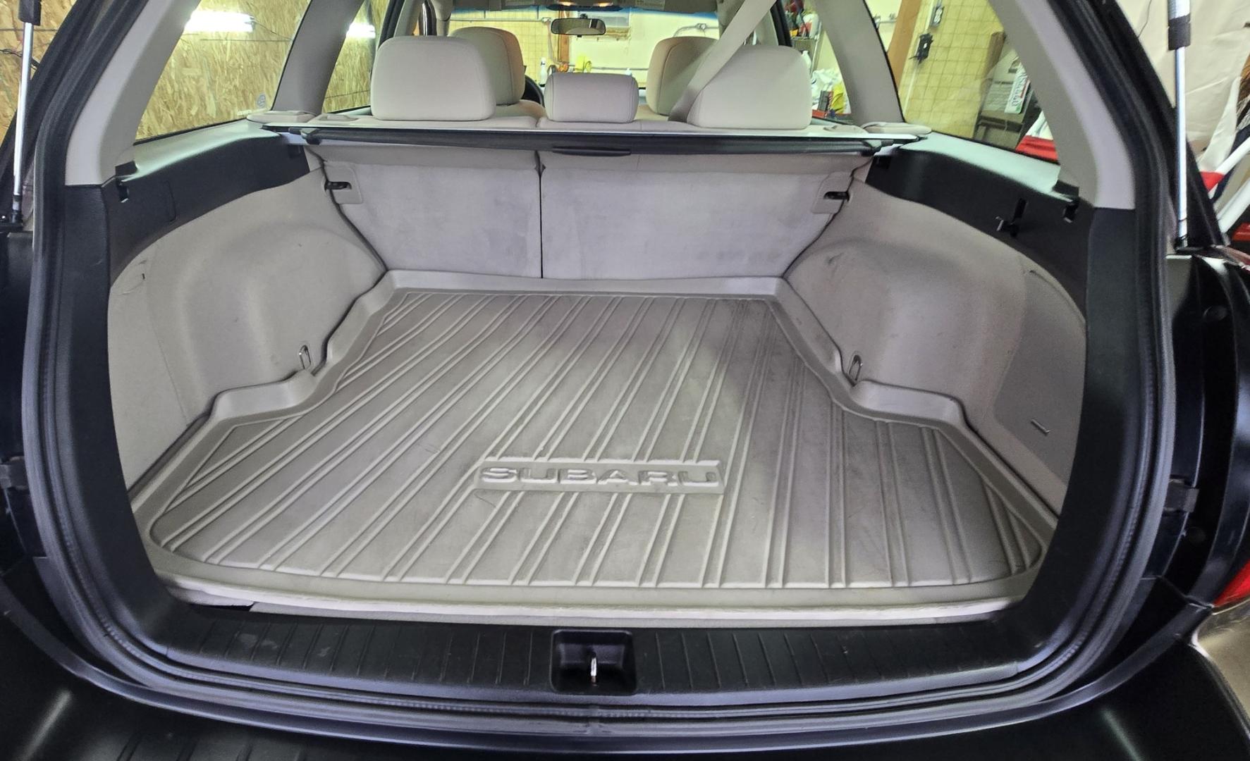 2009 Green /Tan Subaru Outback 2.5i (4S4BP61C497) with an 2.5L H4 SOHC 16V engine, 4 Speed Automatic transmission, located at 450 N Russell, Missoula, MT, 59801, (406) 543-6600, 46.874496, -114.017433 - The most popular car in Missoula. AWD and Dependable. 2.5L H4 Engine. Automatic Transmission. Heated Seats for those long Montana Winters. Power Drivers Seat. Ice Cold Air Conditioning. AM FM CD Player. Cruise Control. Back Seats for down for lots of room for your snowboard. We Finance through l- Photo#19