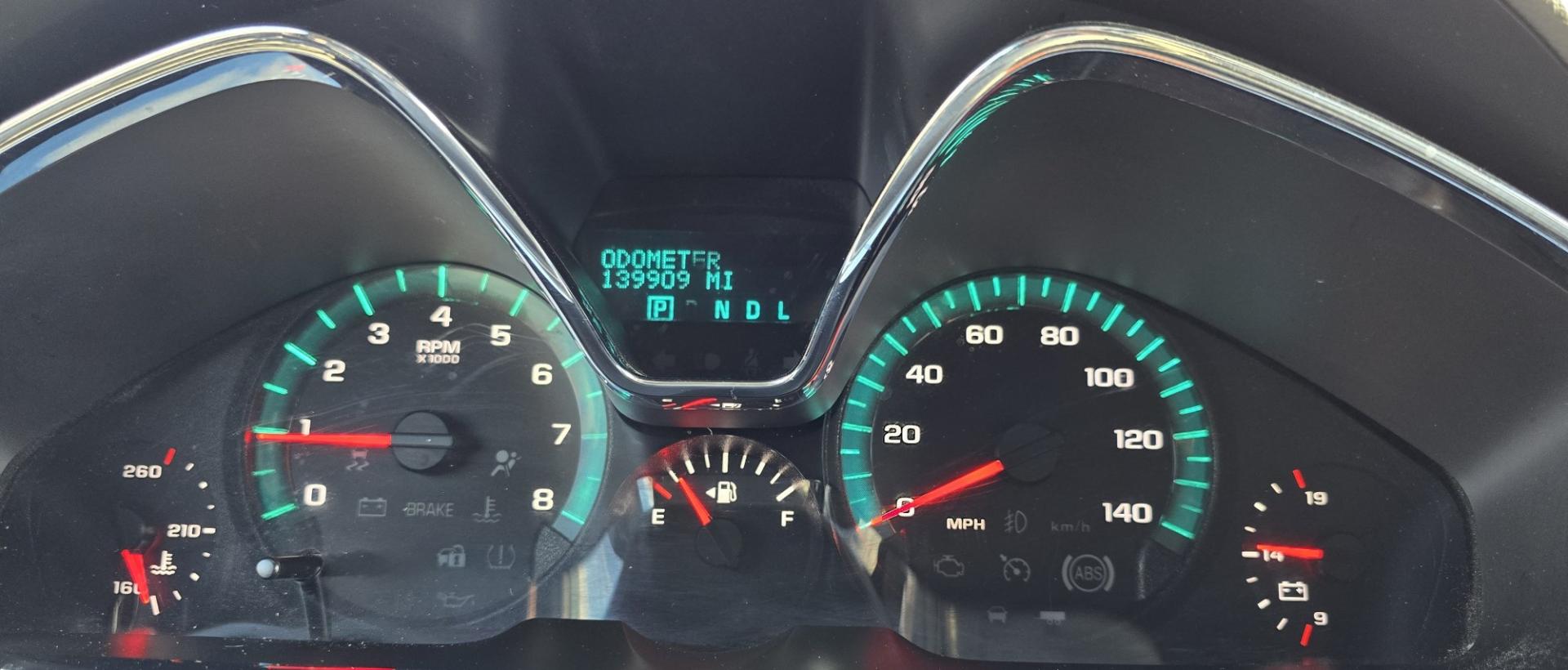 2015 White /Gray Chevrolet Traverse LTZ AWD (1GNKVJKD3FJ) with an 3.6L V6 DOHC 24V engine, 6 Speed Automatic transmission, located at 450 N Russell, Missoula, MT, 59801, (406) 543-6600, 46.874496, -114.017433 - There is a lot of car for the money here. 2015 AWD Chevy Traverse. 3.6L V6 Engine. 6 Speed Automatic Transmission. 3rd Row Seating. Navigation. Backup Camera. Heated and Cooled Front Seats. Two Sunroofs. Front and Rear Climate Control. AM FM CD Player with Touch Screen. Bluetooth Audio and Phone. Cl- Photo#9